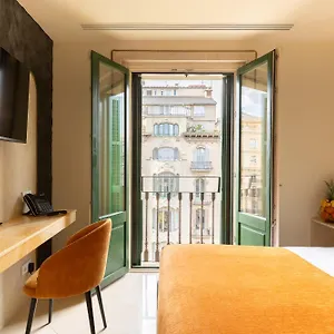 Apartment Cosmo Rambla Catalunya, Barcelona