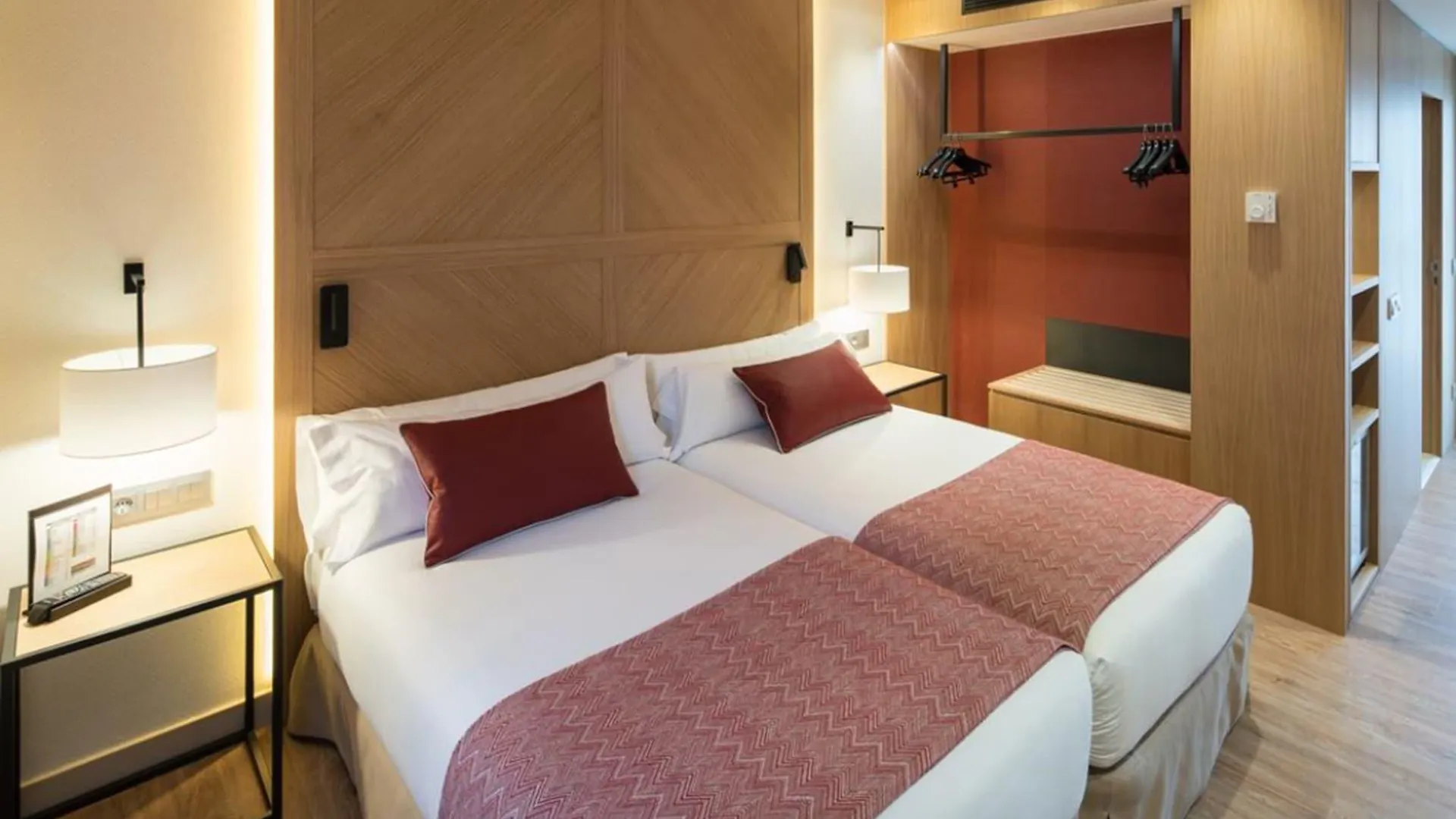 Catalonia Eixample 1864 Hotel Barcelona